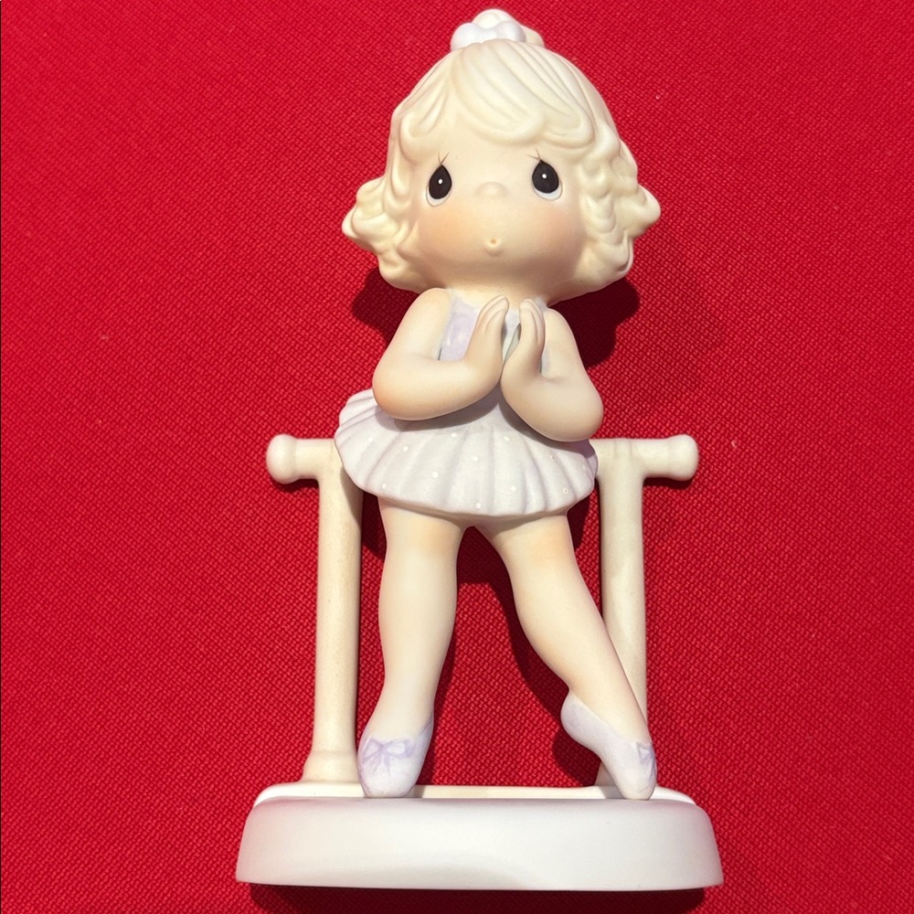 Precious moments figurine Lord keep me on my toes 1985 ballerina dance dancer